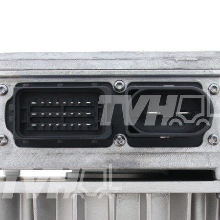 SERVOMOTOR MIT INTEGRIERTEM REGLER/STEUERUNG
